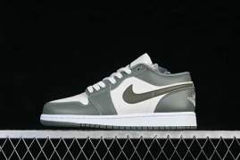 Picture of Air Jordan 1 LOW _SKUfw22068468879426430fw